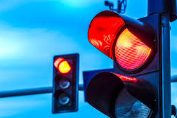 6 ışık ihlali yapanın ehliyeti alınacak!