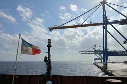 AFAD'ın Sudan'a gönderdiği çadırların ilk kısmı Port Sudan'a ulaştı