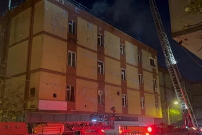 Başakşehir'de ayakkabı imalathanesinde çıkan yangın söndürüldü