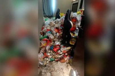 Oyun bağımlısı misafir 2 yılın sonunda odadan çıktı!