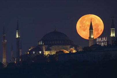 Üç aylar pazar günü başlayacak