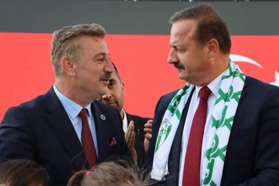 A Parti Bursa: Bursaspor'un siyasi malzeme yapılmasına izin vermeyiz