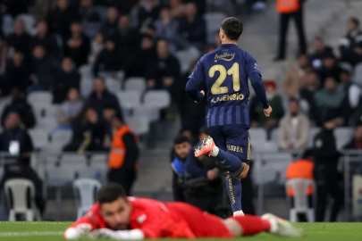 Eyüpspor-Fenerbahçe maçında tartışmalı pozisyonlar! Eski hakemler son noktayı koydu