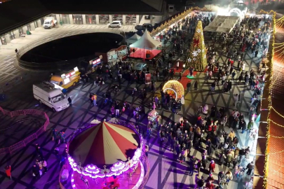 Osmangazi Meydanı’nda Yeni Yıl Coşkusu Sürüyor