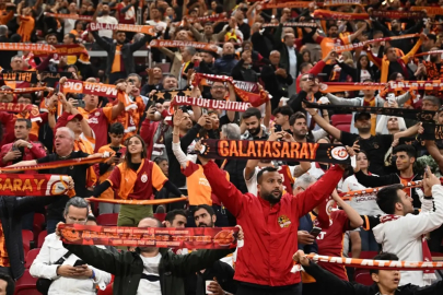 Galatasaray'da sürpriz ayrılık! Efsane isim veda etti