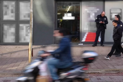 Hırsızlık için girdiği markette 3 çalışanı bıçakla yaraladı