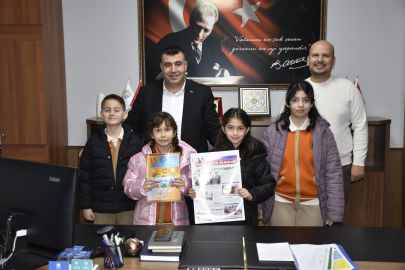 Karacabey Belediyesi “Cumhuriyet’in Yıldızları”nın Yanında