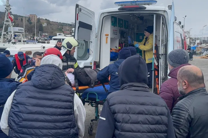 Kocaeli'de denizde çırpınan vatandaş sahil güvenlik ekiplerince kurtarıldı