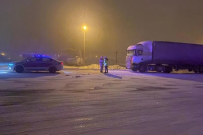Kars-Ardahan kara yolu ağır tonajlı araç trafiğine kapatıldı