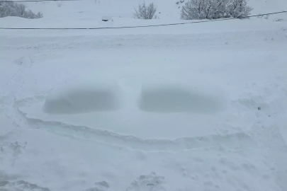Şırnak'ta 20 köy yolu kardan kapandı, eğitime ara verildi