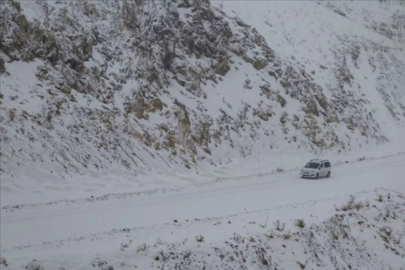 Van'da okullara kar tatili