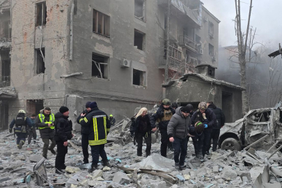 Rusya'dan Harkiv'e saldırı