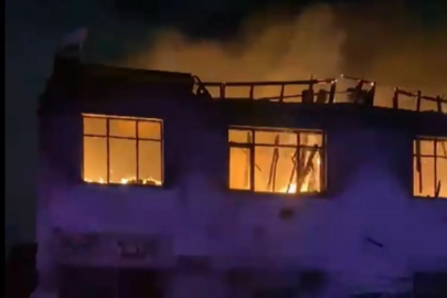 Bursa'da Suriye uyruklu ailenin yaşadığı binada yangın çıktı