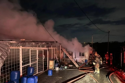 İki iş yeri alev alev yandı!