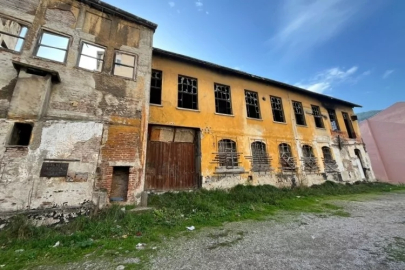 Bursa'nın göbeğinde unutulan tarih! Yol tariflerinde yaşarken gerçekte yok oluyor...