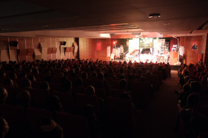 İnegöl Sahnesinde Festival Var