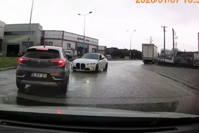 Bursa'da cadde ortasında tehlikeli anlar!