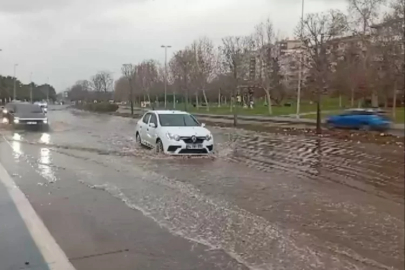 Tuzla'da deniz taştı, yollar göle döndü!