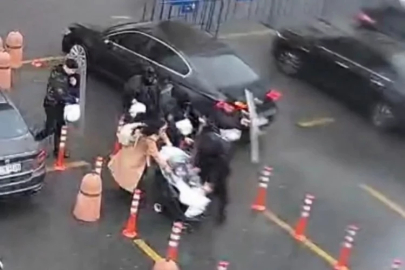 Fırtınaya takılan anne ve bebeğine polis siper oldu!