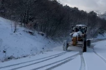 Karla kaplı yollar Bursa Büyükşehir’le açılıyor