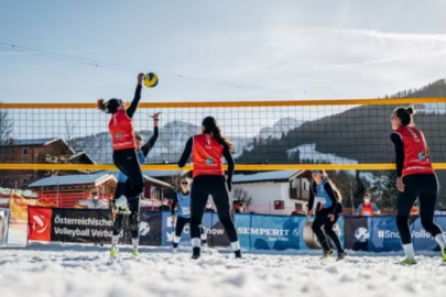 Bursa uluslararası arenada: Kar voleybolu dünya turu geliyor!