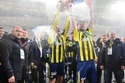 İsmail Yüksek'ten Guendouzi ve Musaba sözleri