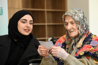 Osmangazi’de Kelimeler Kuşakları Buluşturdu