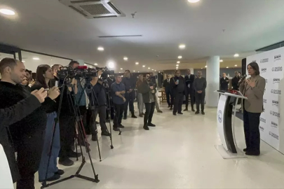 Üsküdar Belediye Başkanı Dedetaş, gazetecilerle bir araya geldi