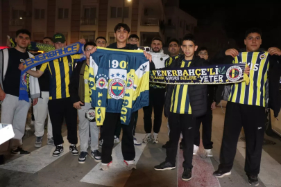 Fenerbahçe'nin Süper Kupa Zaferi Antalya'da Kutlandı