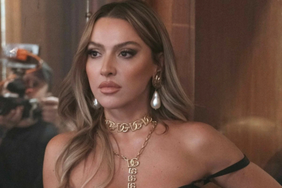 Hadise'den İran'daki protestolara destek: Halk özgürlük istiyor