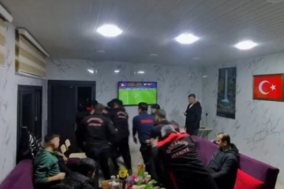 Osmaniye’de itfaiyeciler derbi sırasında ihbar gelince apar topar çıktı