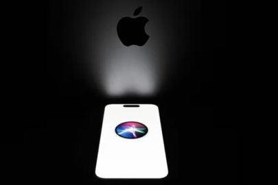 Apple'dan yıllardır beklenen adım: Siri için adres Google oldu