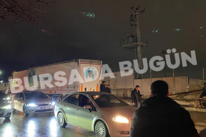 Bursa'da yağış kazayı beraberinde getirdi: Facianın eşiğinden dönüldü