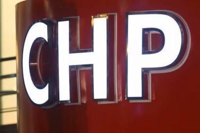 CHP'den emekli maaşlarına ilişkin TBMM önünde açıklama