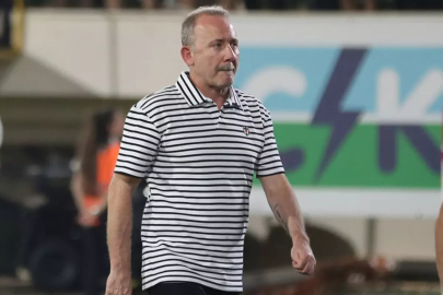 ''Takımdan gidecek'' denmişti! Beşiktaş'ta ayrılık iptal