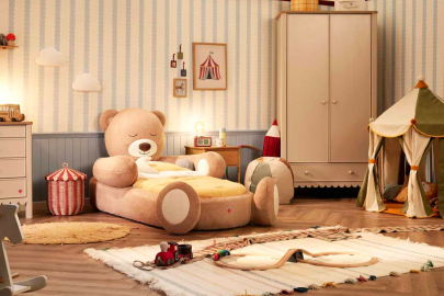 Çilek’ten Kendi Yatağına Geçiş Sürecini Destekleyen Yeni Uyku Arkadaşı: Teddy Ayıcık Karyola