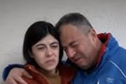 Baba kız sarılıp ağladılar!