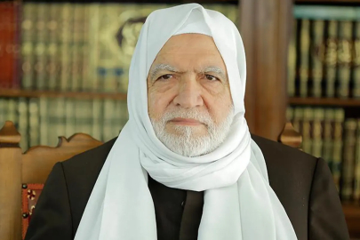 Suriye Baş Müftüsü Rifai'den Kürt alimlere birlik çağrısı: Selahaddin ruhunun yeniden dirilmesine muhtacız