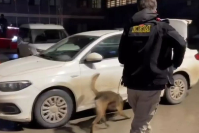 Binlerce uyuşturucu hap ele geçirildi: 3 kişi tutuklandı