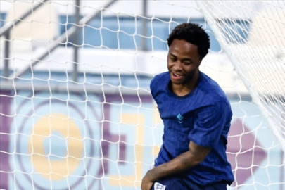 Chelsea'de Raheem Sterling'in sözleşmesi feshedildi