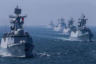 ABD filoları İran'a gidiyor, Çin deniz gücü gönderiyor!