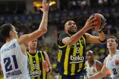 EuroLeague'de Fenerbahçe Beko, Anadolu Efes'i yendi