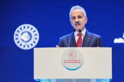 Bakan Uraloğlu: Bölünmüş yol ağımızı 30 bin kilometreye çıkardık