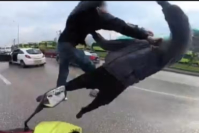 Bursa trafiğinde görülmemiş olay! Havada başladı yerde bitti