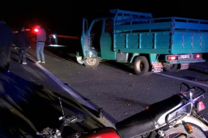 Giresun'da motosikletle kamyonet çarpıştı: 2 ölü