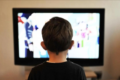 Bakanlıktan ebeveynlere dijital uygulamalarda “ekran süresi” uyarısı