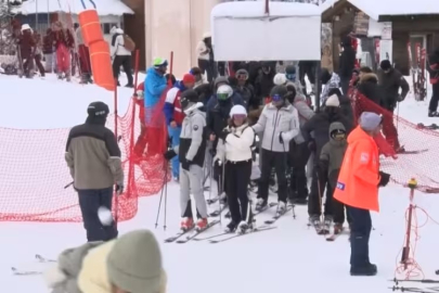 Uludağ'da sömestir tatilinin son gününde yoğunluk sürüyor