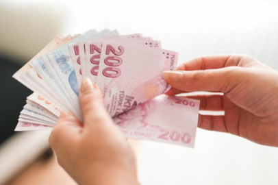 Çalışanlar dikkat: Maaştan kesinti başlayacaktı! 'Zor' deyip...