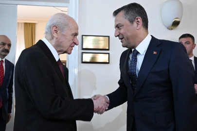 SON DAKİKA! Özgür Özel ile Devlet Bahçeli telefonda görüştü