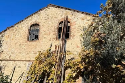 Önce şarap sonra zeytin mahzeni oldu: Bursa'nın tarihi yapısı satışta!